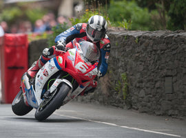 The history and a guide to the Isle of Man TT - Roadskin®