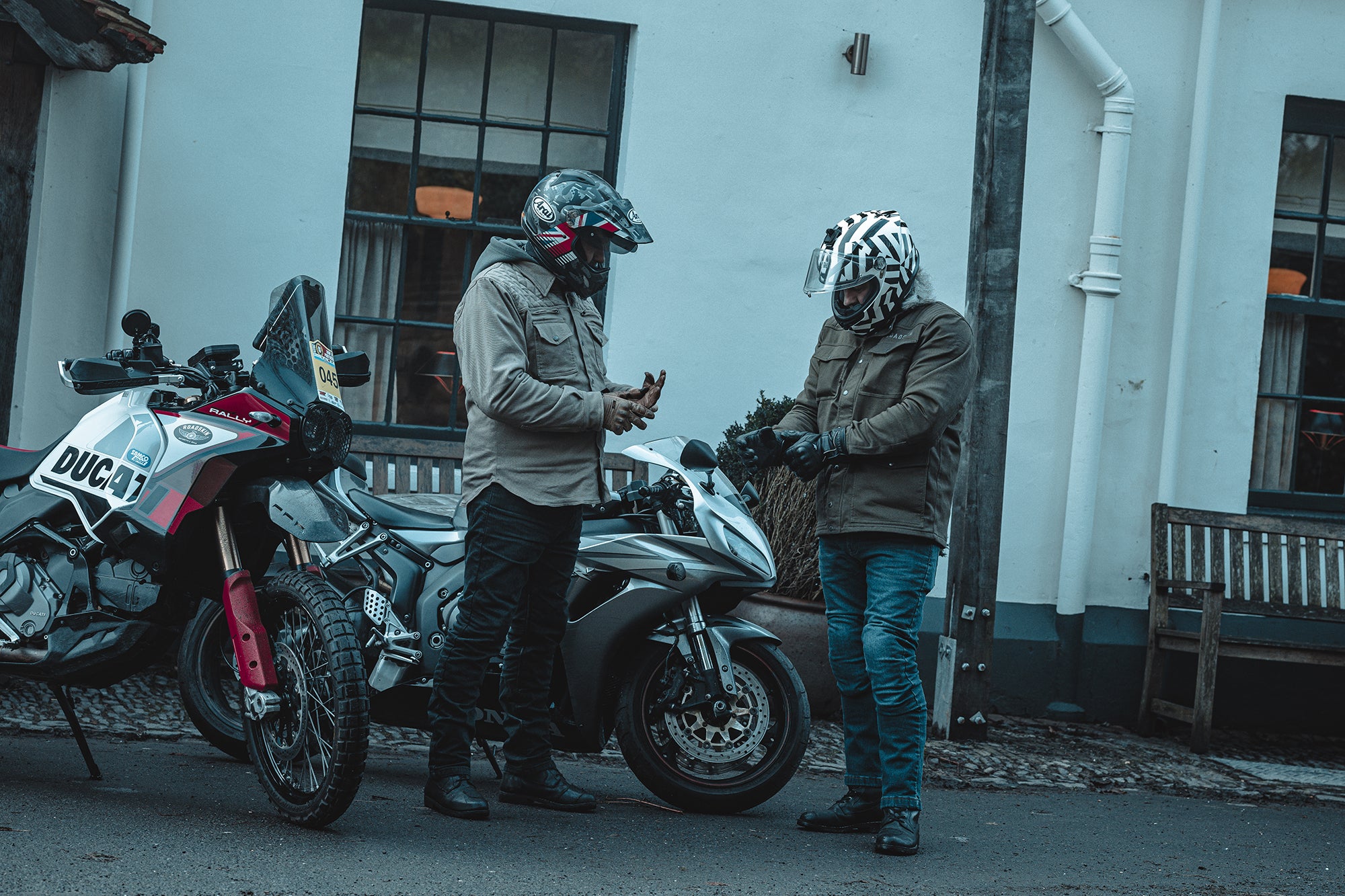 Motorcycle jeans testimonials from customers.